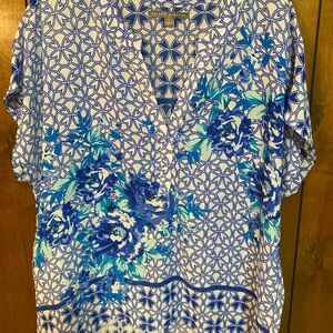 Valerie Stevens Blue & White Floral V-Neck Blouse